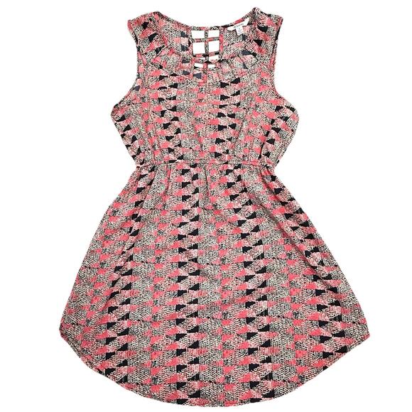 Bloom Brand Dress Sleeveless Geometric Size M Pink Lightweight Cutouts Elastic - Picture 1 of 9